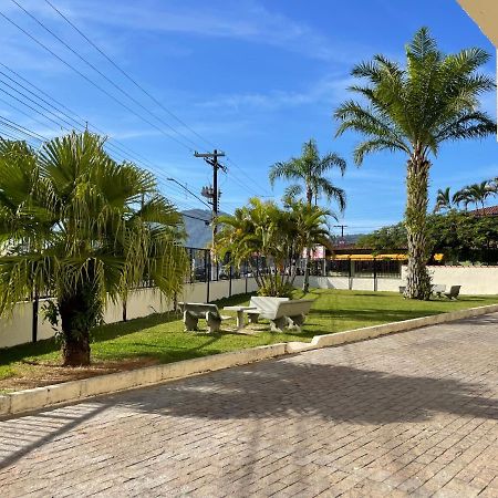 Apartamento Ubatuba, Itagua, Bem Localizado, Duas Vagas De Garagem Exteriör bild
