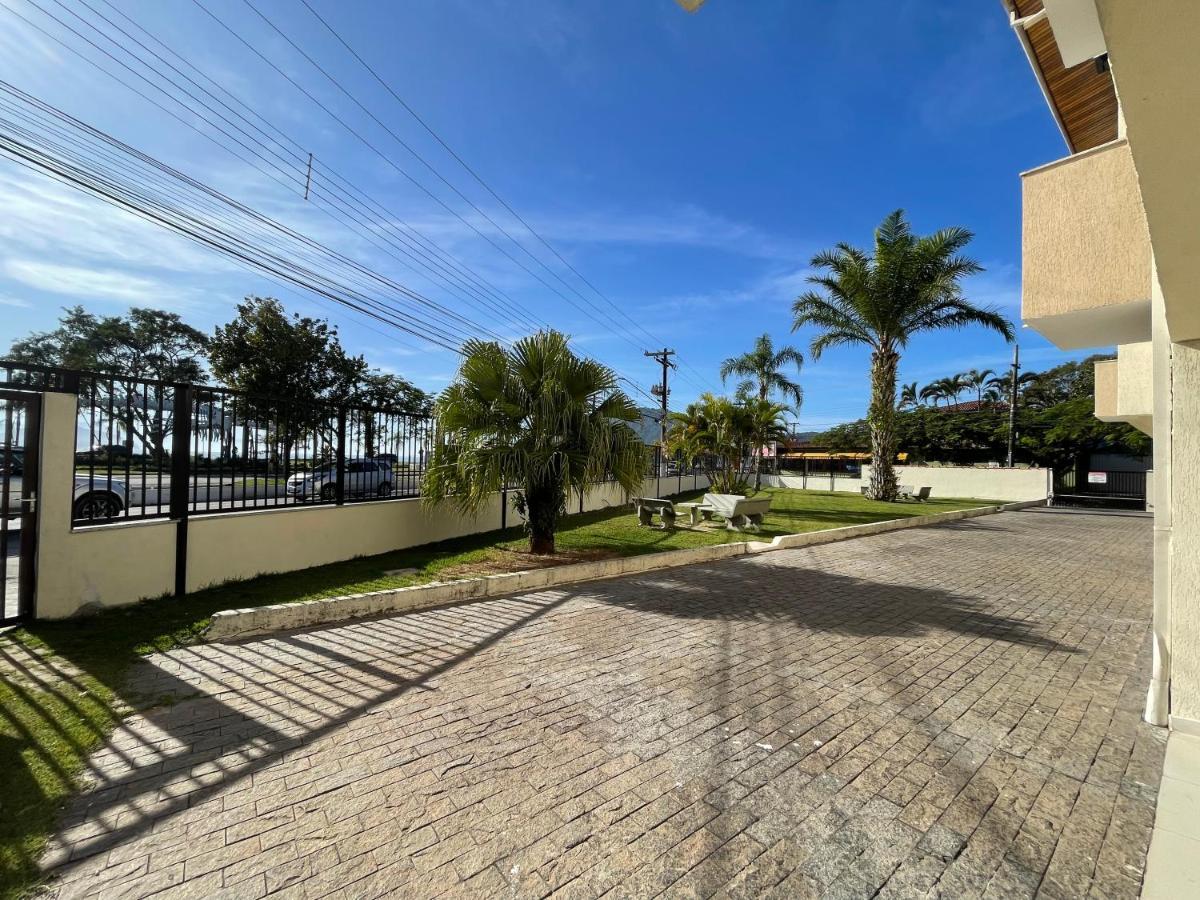 Apartamento Ubatuba, Itagua, Bem Localizado, Duas Vagas De Garagem Exteriör bild