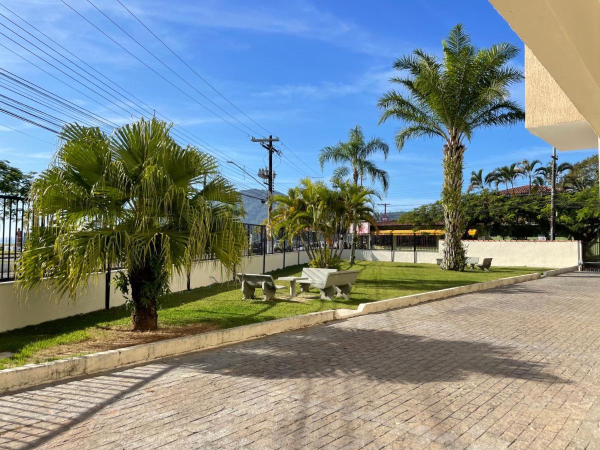 Apartamento Ubatuba, Itagua, Bem Localizado, Duas Vagas De Garagem Exteriör bild